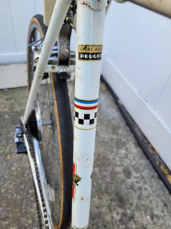 Bicicleta Peugeot blanca vintage de 10 velocidades - $150 (south ozone park)63471378938627122