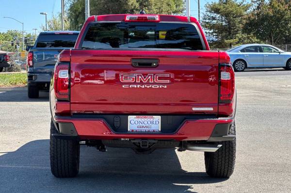 2025 GMC Canyon Volcanic Red Great Deal! - $42601.00 (concord / pleasant hill / martinez)63469888483713124