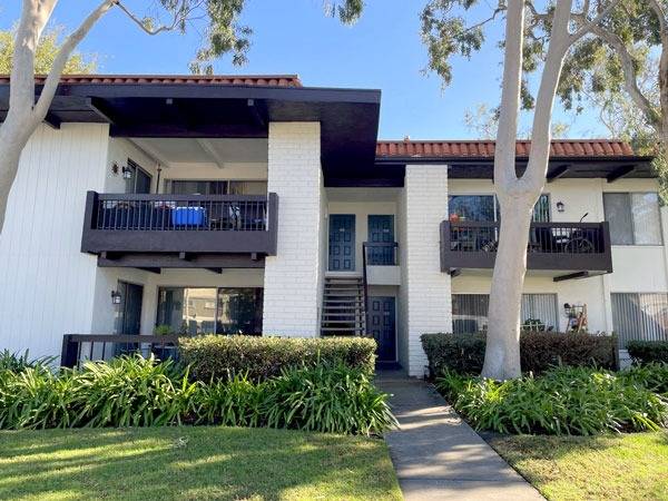 1/BD 1/BA apt, BONUS storage on patio, Ceiling fans, Modern kitchen 1