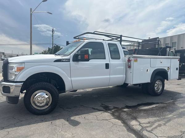 2016 Ford F-350 SUPER DUTY XL 4WD, CARROCERÍA DE UTILIDAD, MATERIAL R - $35,79963493373435651121