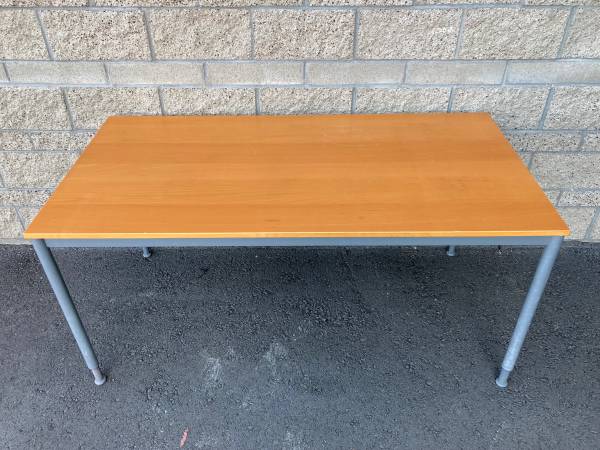 BEECH IKEA DESK (63x31) 1