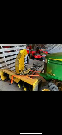 JohnDeere Snowblower Attachment 1