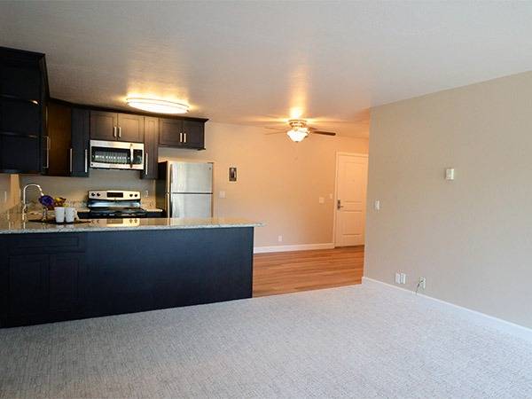 $2,995 / 2br - 876ft2 - Apartamento de 2 habitaciones, zona de Santa Clara, cocina moderna, ¡plano de concepto abierto deseado! (santa clara)63845957311747122