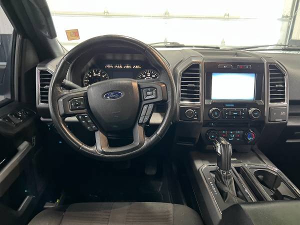 2015 Ford F-150 XLT 4x4 - Photo 8