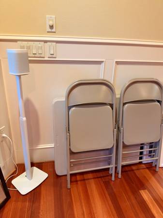 Folding table and 4 chairs 1