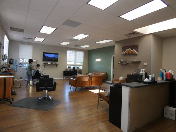 $1,450 Espacio comercial versátil detrás de Santa Fe Place (Santa Fe)63659884504451123