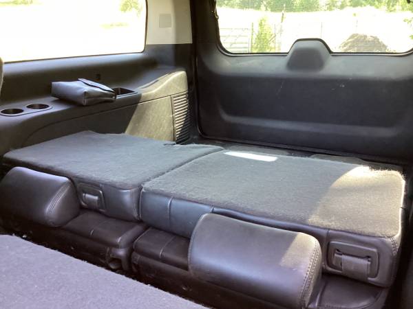 2013 Yukon XL - $1,250,000 (Sagle)63613763591683123