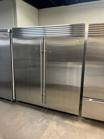 SUB ZERO 72”WIDE BUILT IN STAINLESS STEEL REFRIGERATOR/ FREEZER 1