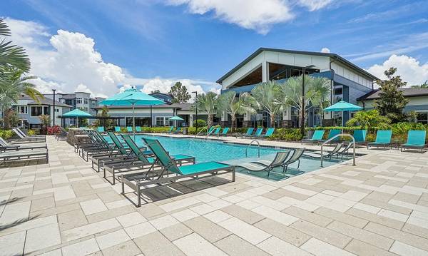 Laid-Back Living With Pool Table & Fire Pit 1