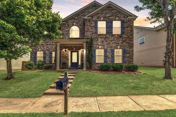 $429,900 / 4br - 3043ft2 - Fresh Updates + Great Location! 4BR/3BA Home in Bullsboro Crossing (Newnan)63921560422530121