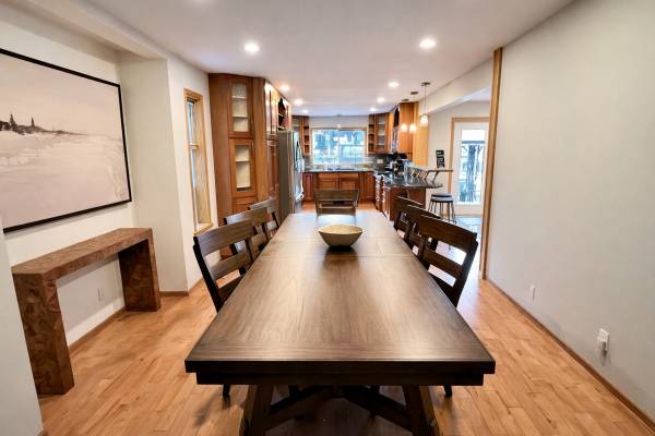 5 bed / 3 bath fully furnished 2