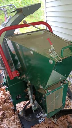 Woodland mills chipper 1