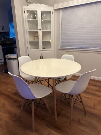 Wayfair Mid-Century Dining Set - 40" Round White Table & 4 Chairs Pric 1