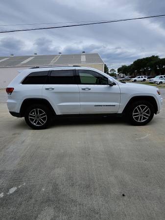 2019 jeep grand cherokee - $10,800 (Houston)63617061196417124