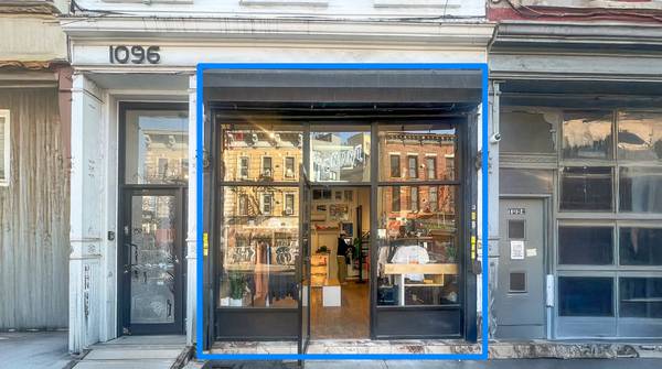 For Lease | Newly Renovated Boutique Retail Space | 1096 Dekalb Ave
$2,800
                        Brooklyn For Lease | Newly Renovated Boutique Retail Space | 1096 Dekalb Ave
$2,800
                        Brooklyn
