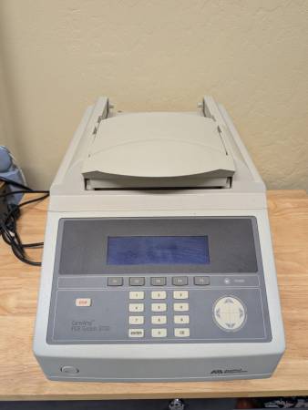 ABI Geneamp 9700 PCR - Thermal Cycler w/ Dual 96 Well Sample Blocks 1
