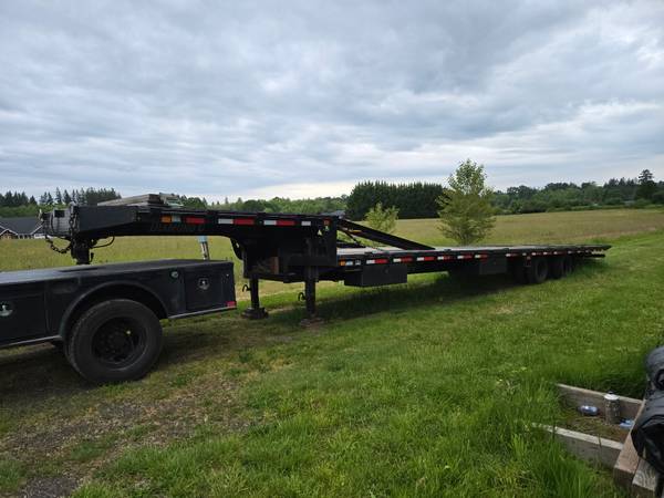 Diamond C SDX216 Stepdeck 48ft - 1