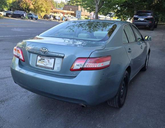 2010 Toyota Camry LE 4dr Sedan 6A - $7,999 (+ Best Auto)63617398907009124