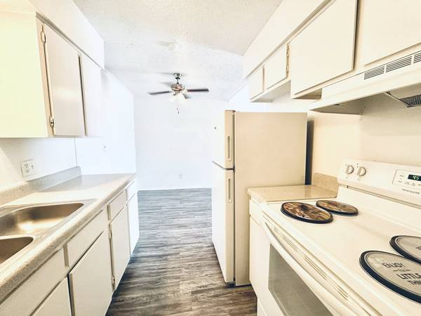 $695 / 1hab - ¡SONTERRA APARTMENTS ES TU NUEVO HOGAR! OFERTA ESPECIAL DE MUDANZA POR $69963670503017089121