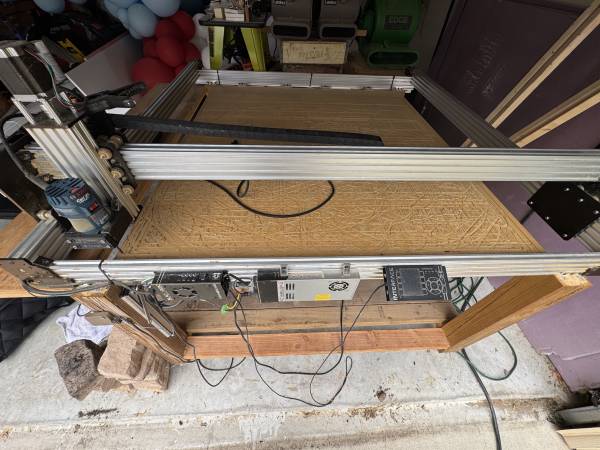 CNC Machine (Bulkman 3D QueenBee CNC Lead Screw) 1
