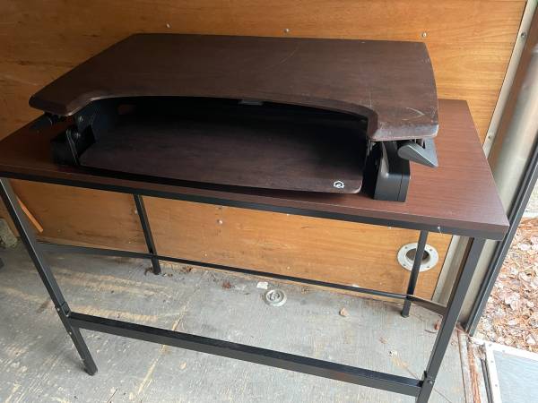 Adjustable 2 piece standing desk 1