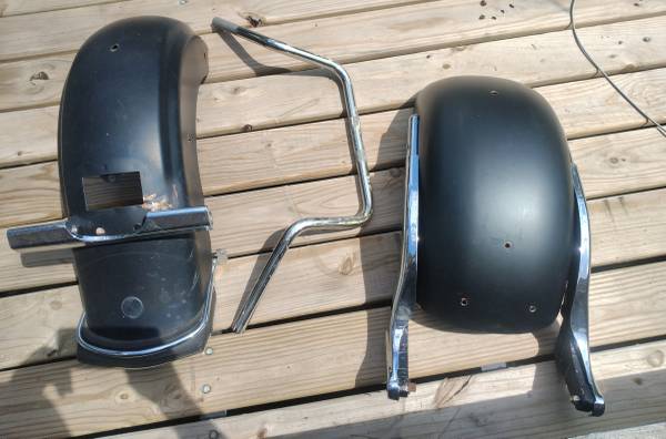 fender , handle bars etc Harley 1