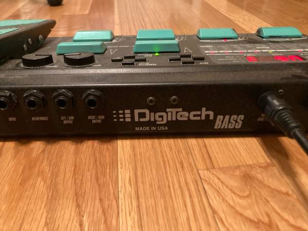Digitech BP8 1