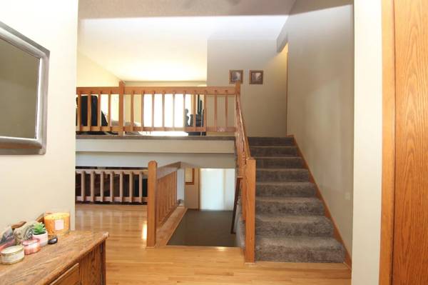 $912.00 / 1br - Prestige Nest | Stylish Room in a Beautiful 3BR Burnsville House64003958678145120