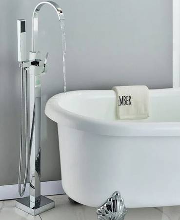 1 Handle Floor Mounted Freestanding Tub Filler + Handshower, Chrome 1