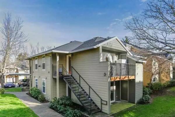 $1,849 / 2br - 922ft2 - Check out our amazing location! 2 bed, 2 bath. Located in Tigard. (Tigard)63999315030787123