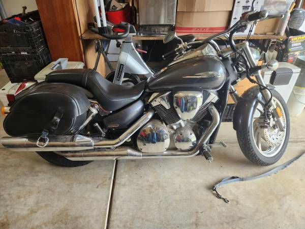 Honda VTX 1300 2006