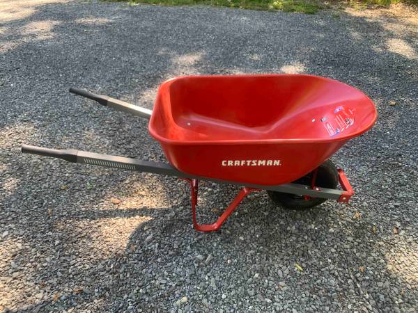 Craftsman wheelbarrow 1