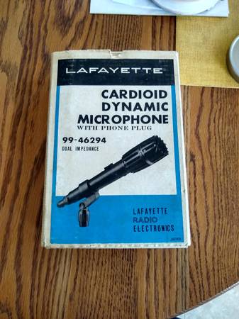Cardioid dynamic microphone 1