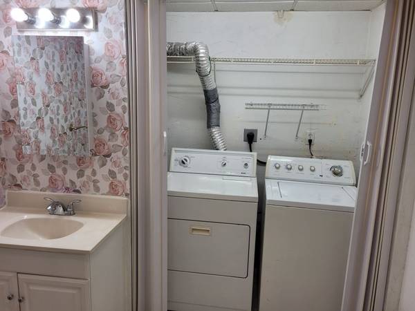 $2,295 / 3br - 1250ft2 - ¡A 1 CUADRA DE REVERE BEACH! ¡A 1 CUADRA DE KELLY'S ROAST BEEF! (Revere)63828556581891124