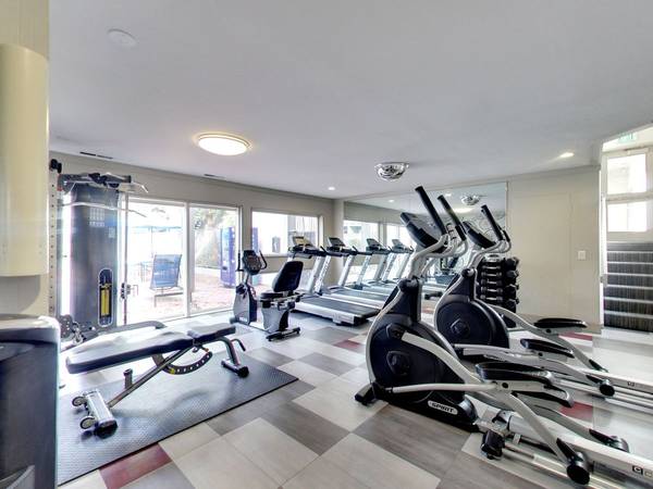 SPACIOUS FLOOR PLANS, PUBLIC PARKS NEARBY, LUXURY VINYL FLOORING 1