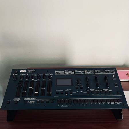 Korg opsix module 1