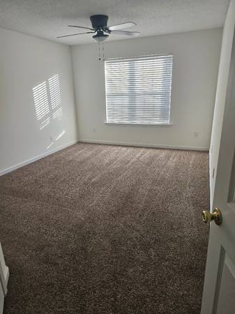 $2000.00 / 3br - Moderno adosado de 3 dormitorios / 3.5 baños en Hiram - Disponible desde el 1/6/24 - $2000/63964126620802124