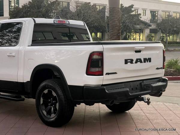 2020 RAM 1500 Rebel 4x4 - Photo 11