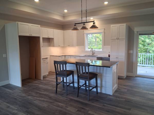 $630,000 / 4br - 2700ft2 - Brand new ranch style home - high quality craftsman style (Kingsley)64037895435523122