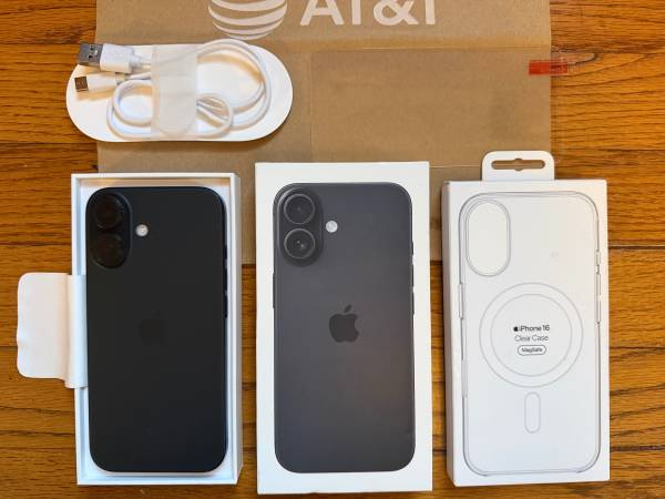 iPhone 16 256mb 1