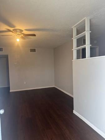 $964 / 495ft2 - Find your haven, without breaking the bank all at Weber Square Apts (Corpus Christi)64036538568065121