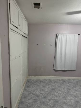 Medium Sized Room in Garden Grove (Util Included) 1