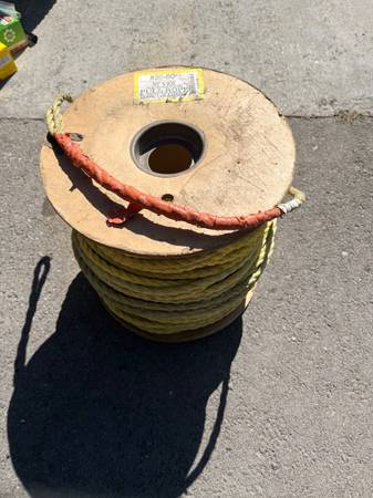 Dottie 3/8” x 600’ nylon pull rope 1