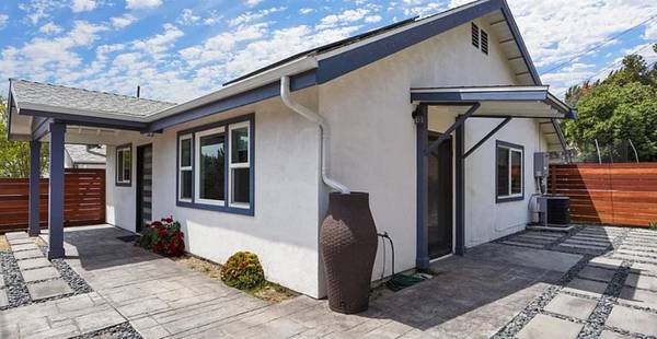 2bed 2bath 1