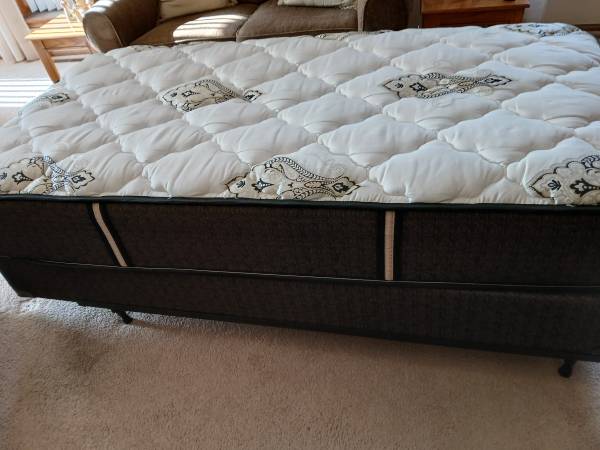 Quality Twin Bed package -MAJOR PRICE REDUCTION! 1