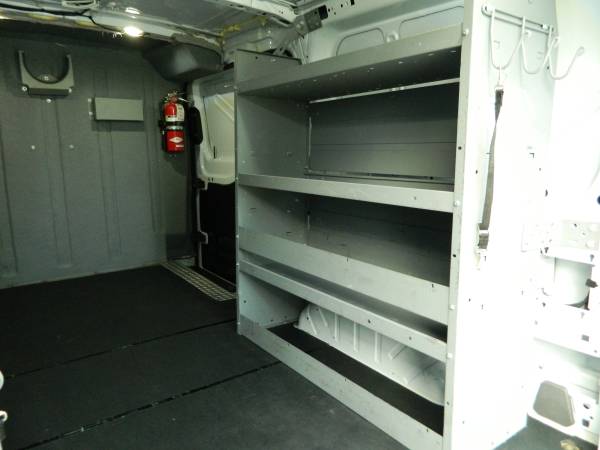 2023 Ford Transit 250 Cargo - Photo 11