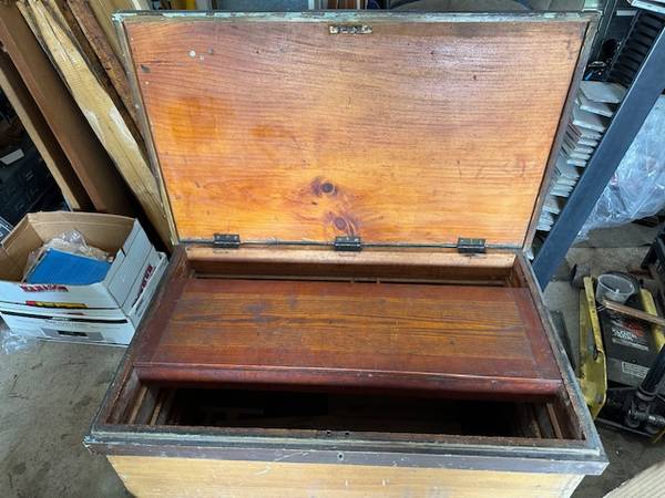 Carpenter’s tool chest from possibly late 1800’s/early 1900’s 1
