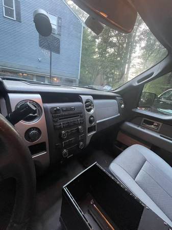 2011 Ford F150 XLT - $8.20063497022424067124