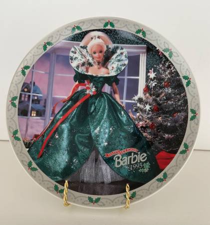 1995 Happy Holidays Barbie Plate 1
