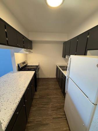 Hidden Gem-Prime 2 BR/2 BR with Energy Efficient Upgrades 1